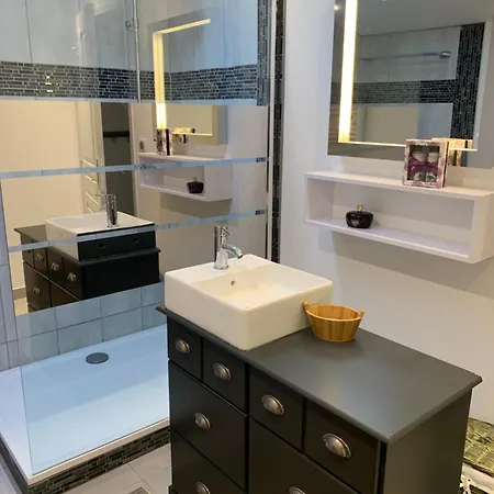 펜션 La Maison De Josephine Montignac-Charente